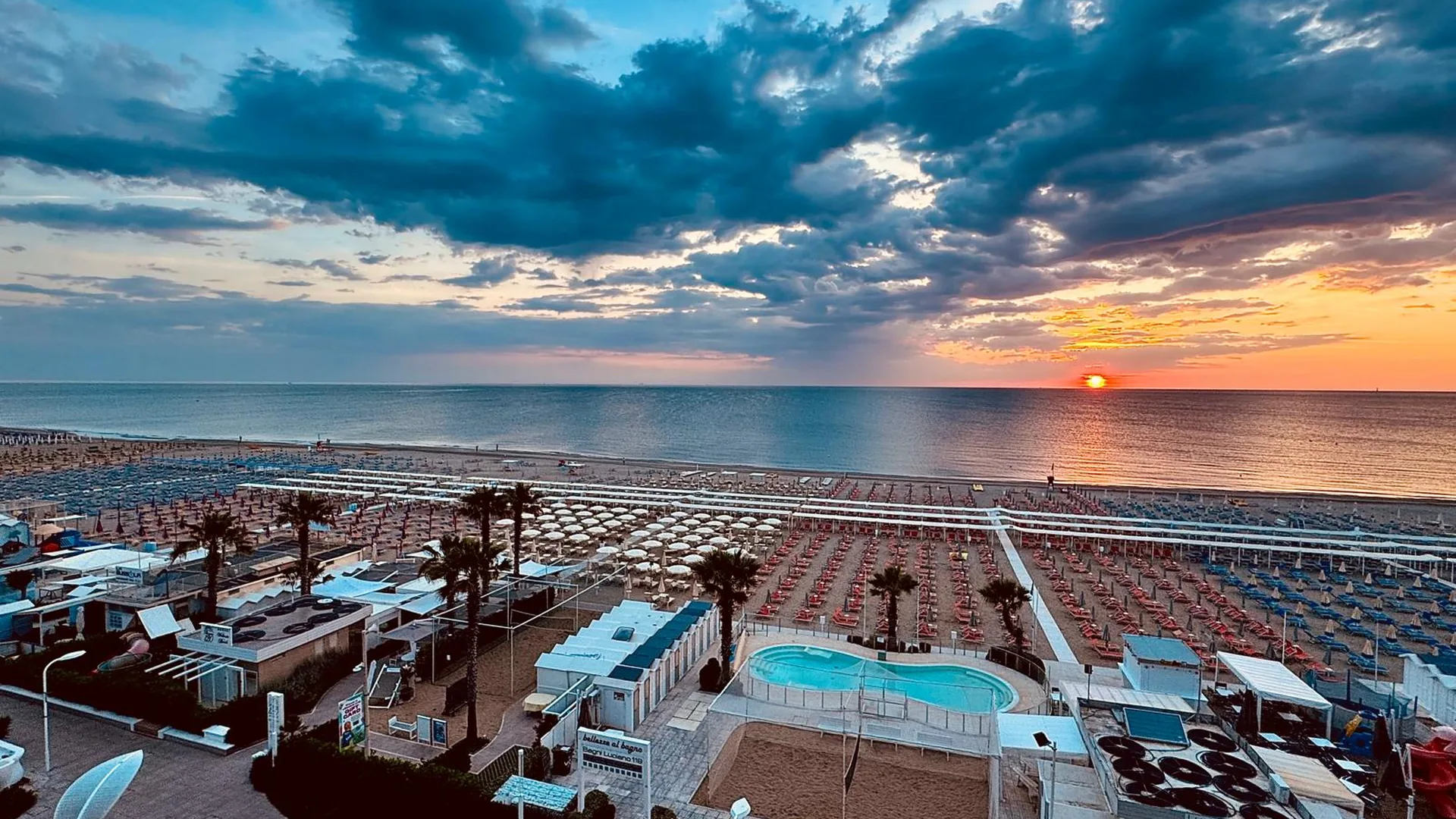 Le spiagge di Riccione — angolo Ca' Bacchino