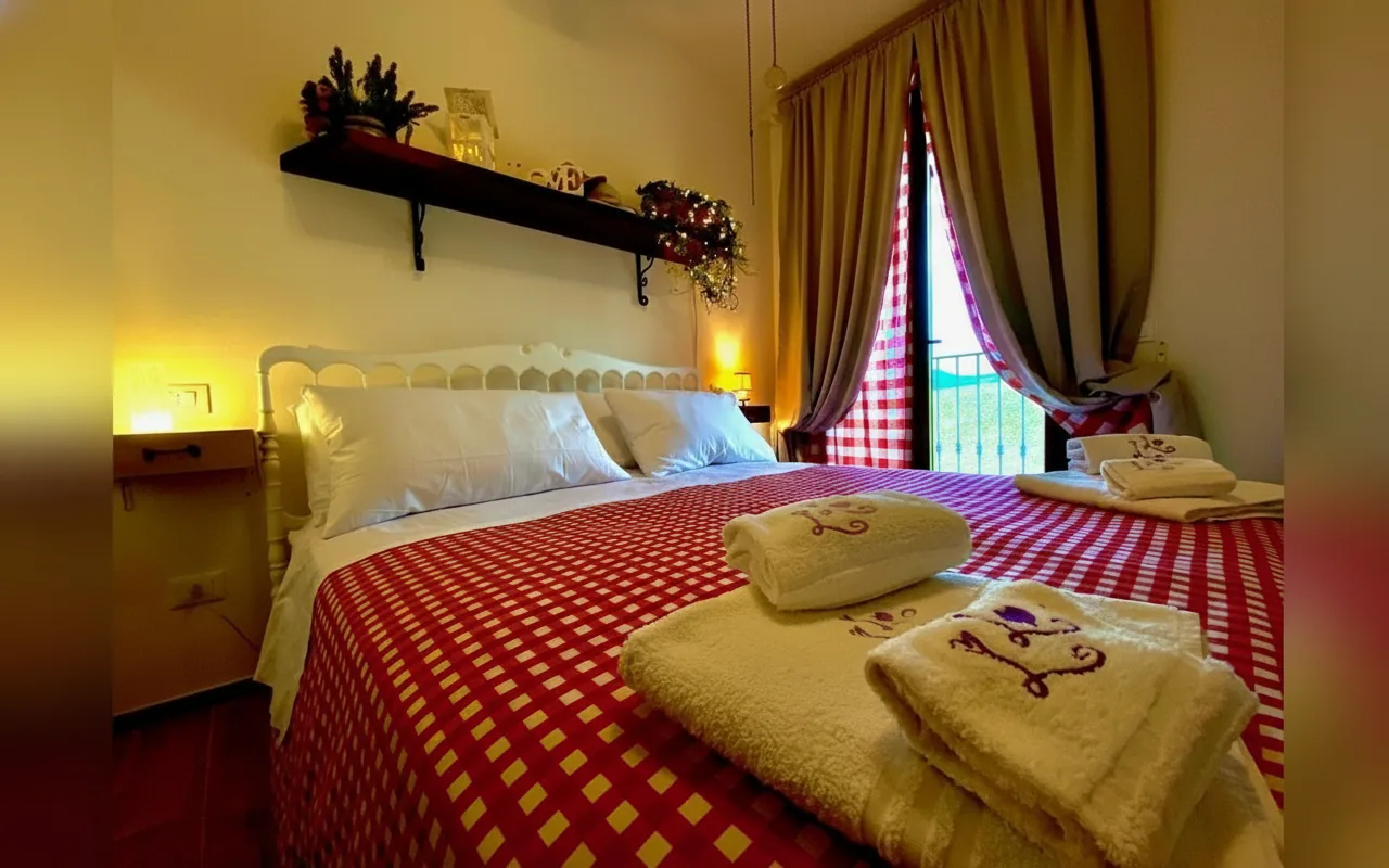 Camera con bagno privato — B&B La Lavanda, angolo Ca' Bacchino (foto 33)