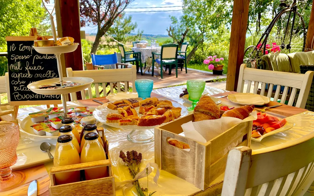 Camera con bagno privato — B&B La Lavanda, angolo Ca' Bacchino (foto 54)
